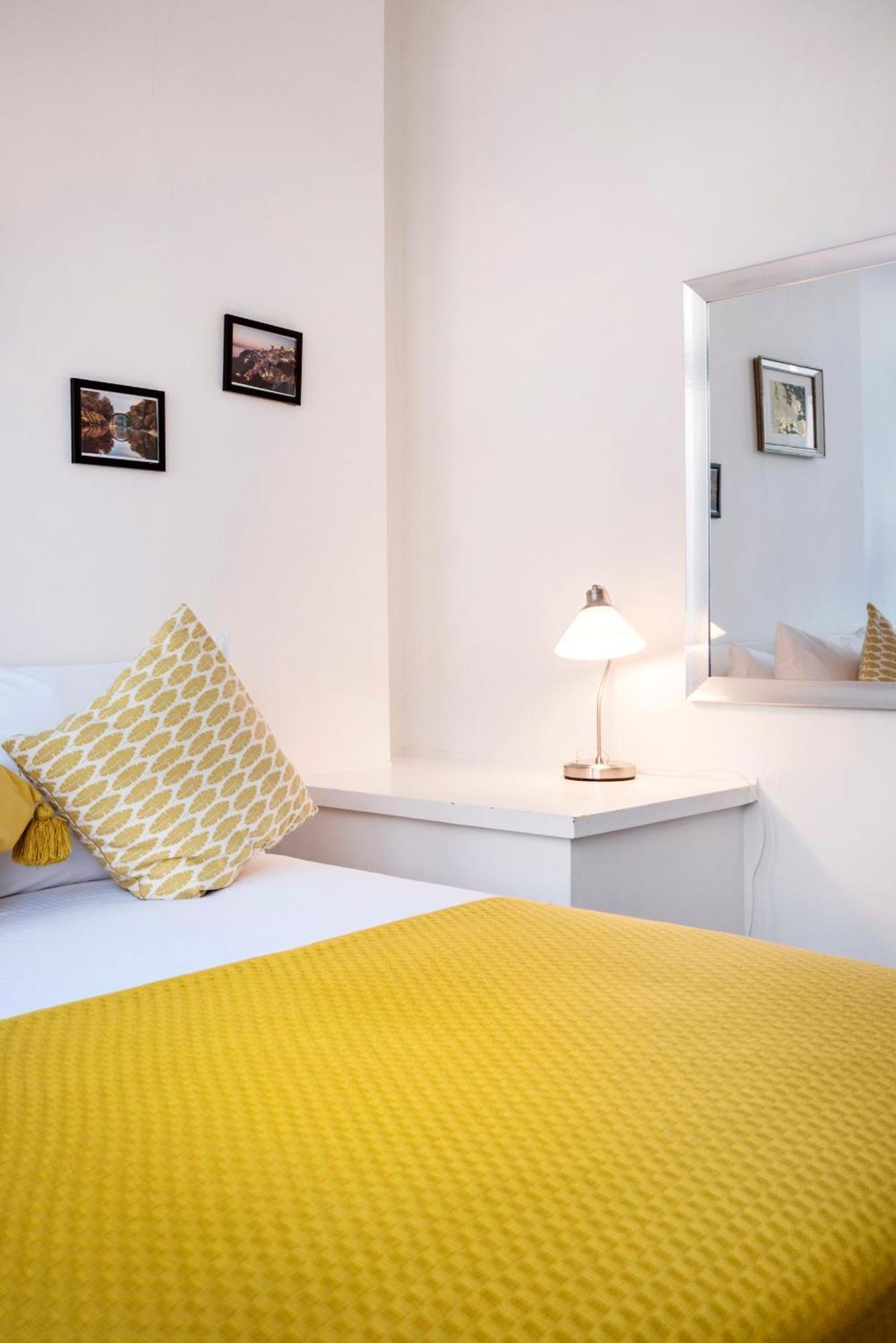 Apartments Are Located In The Heart Of Shoreditch London Kültér fotó